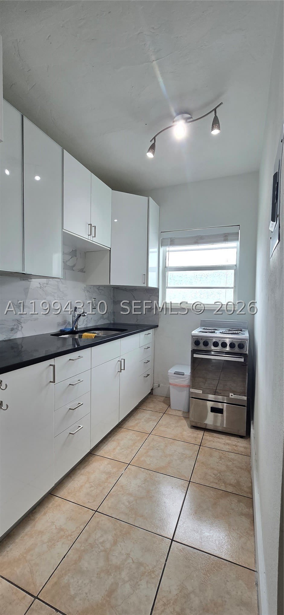 620 76th St – photo 3