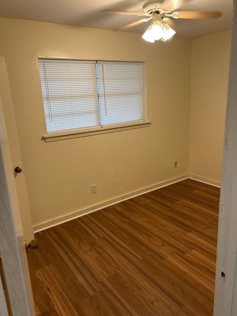 5216 Carl Terrace – photo 4