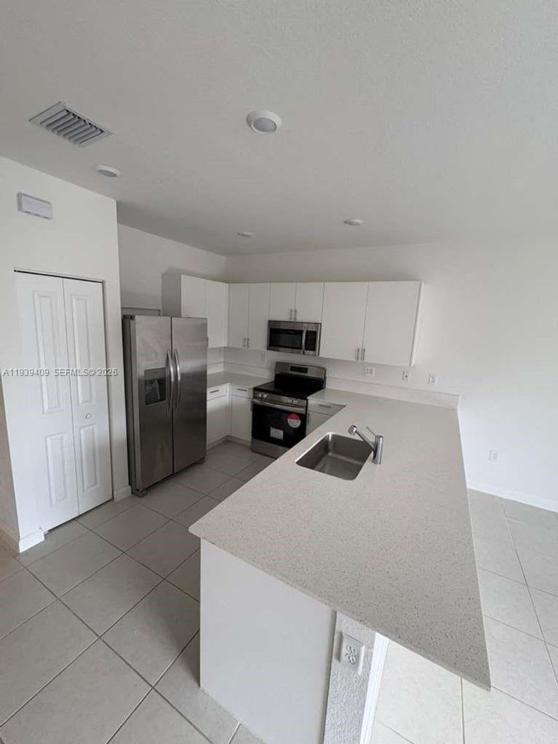 29240 SW 163nd Court, Homestead, FL 33033 – photo 2