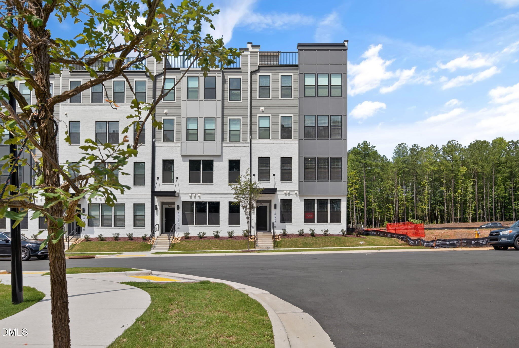 10567 Pleasant Branch Drive – photo 2