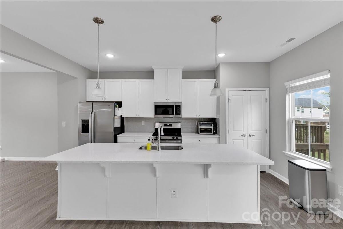 2611 Grantham Place Drive – photo 5