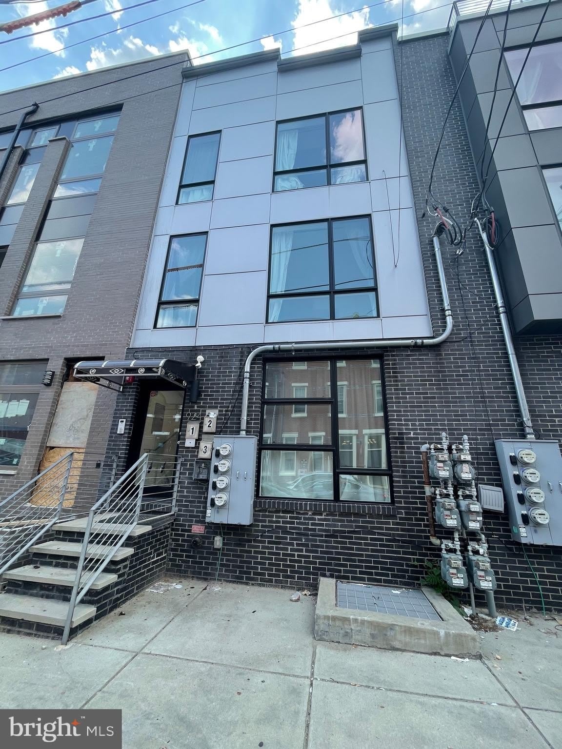 924 N 15TH Street – photo 1