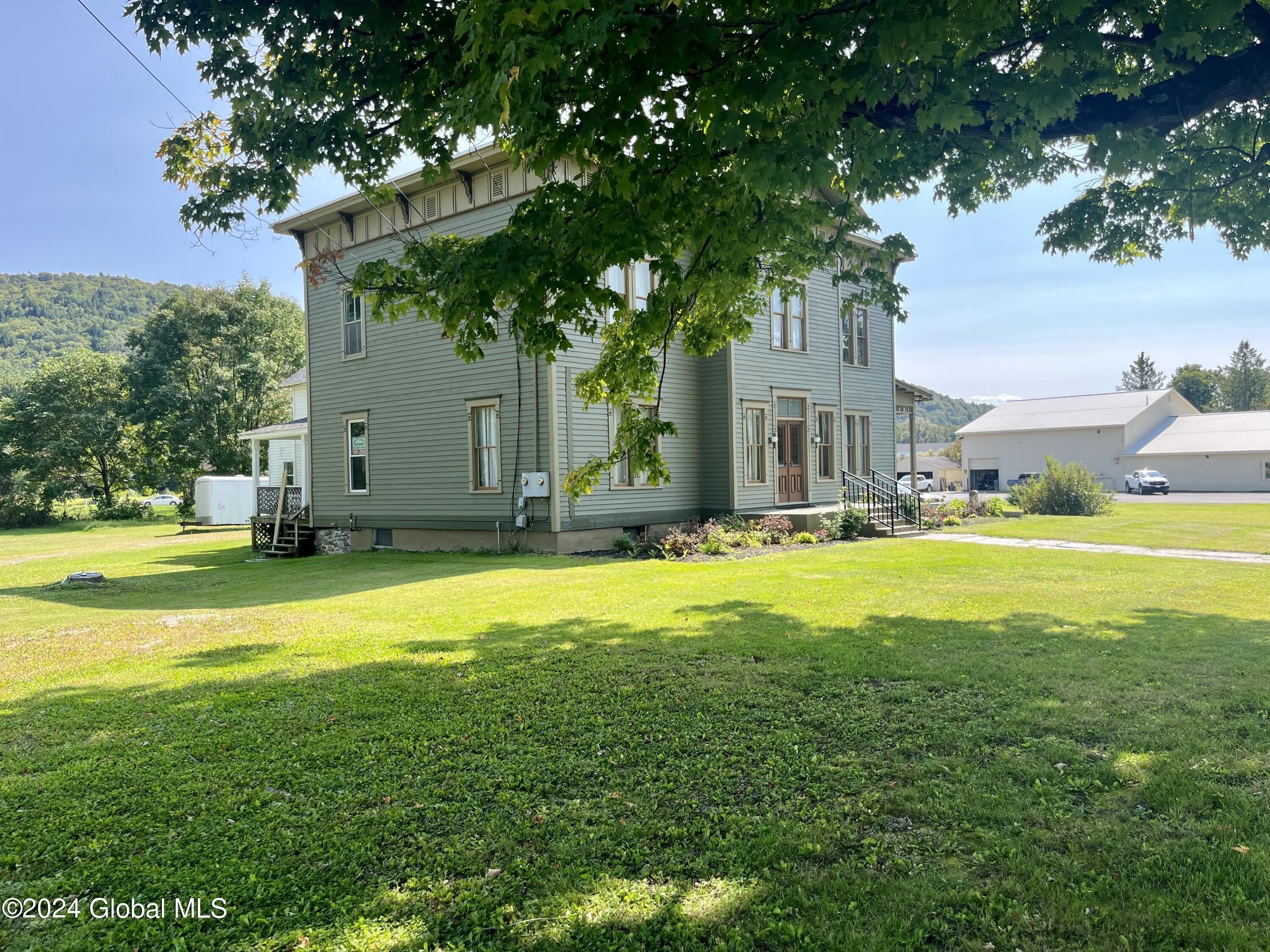53 S Park Street – photo 1