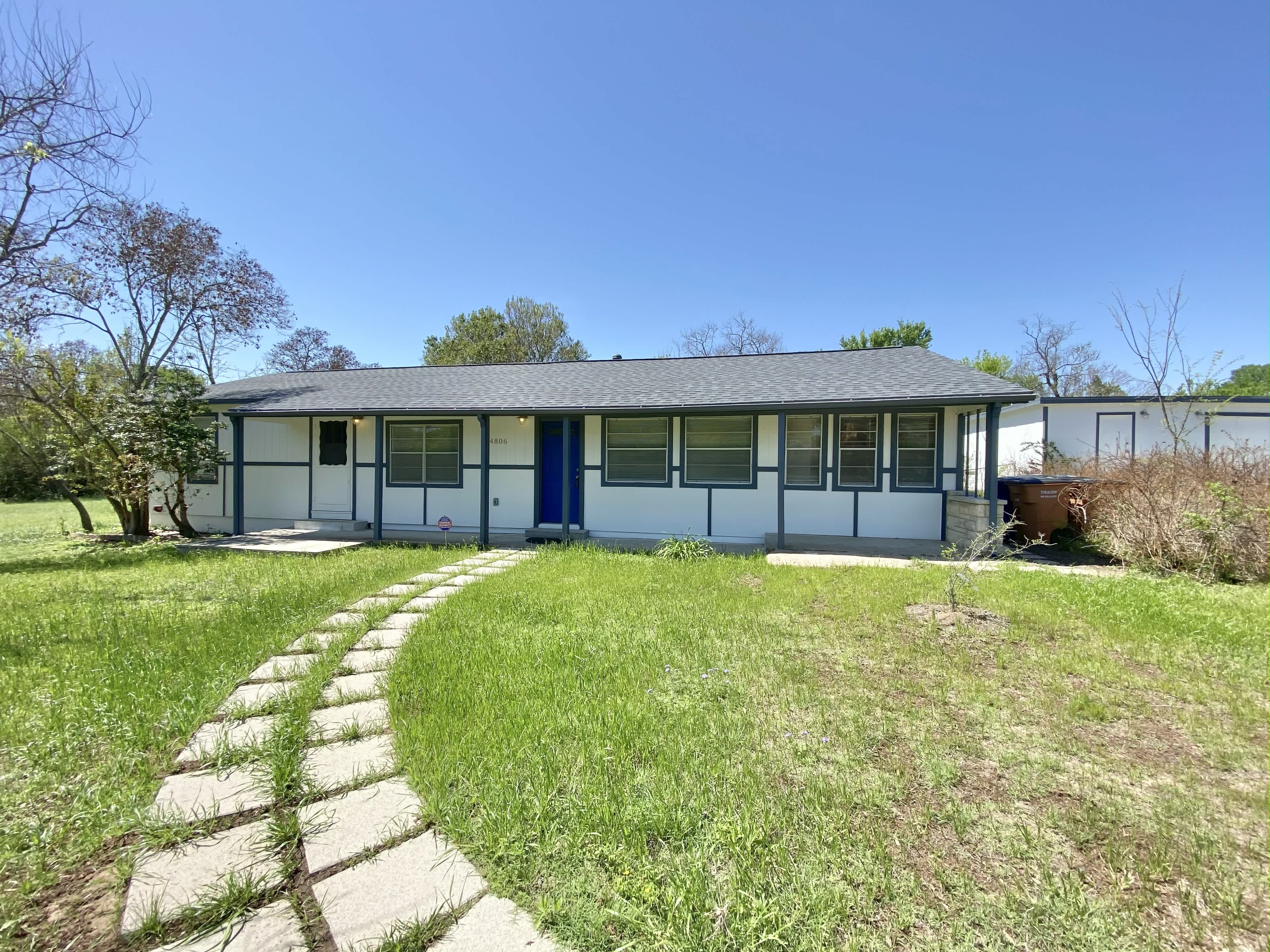 4806 Pecan Springs Road – photo 1