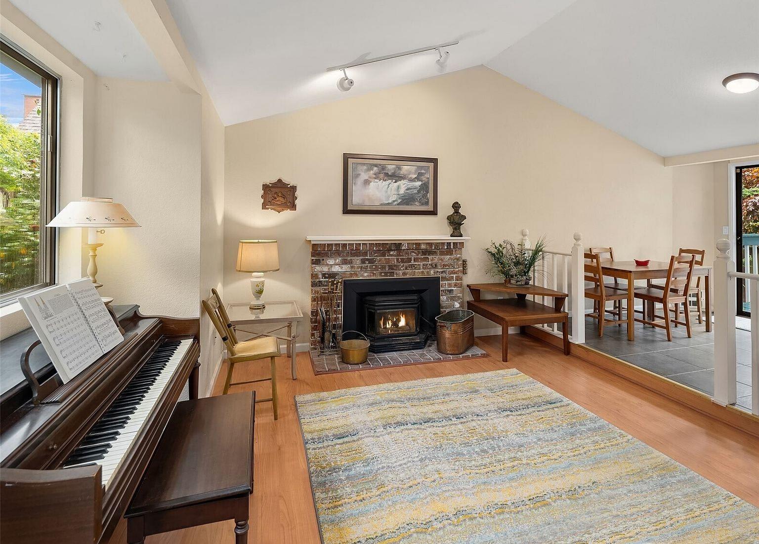 5417 N 44th St – photo 4