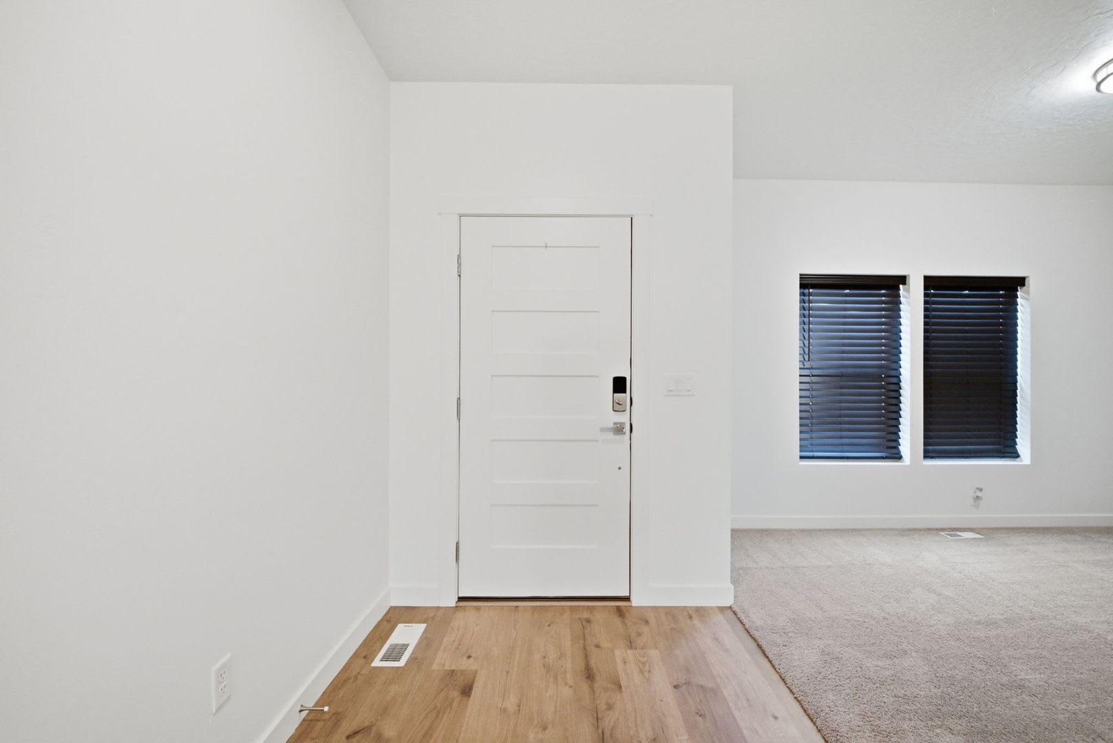 Modern 2022 Kaysville Rambler with 3 Bedrooms – photo 4