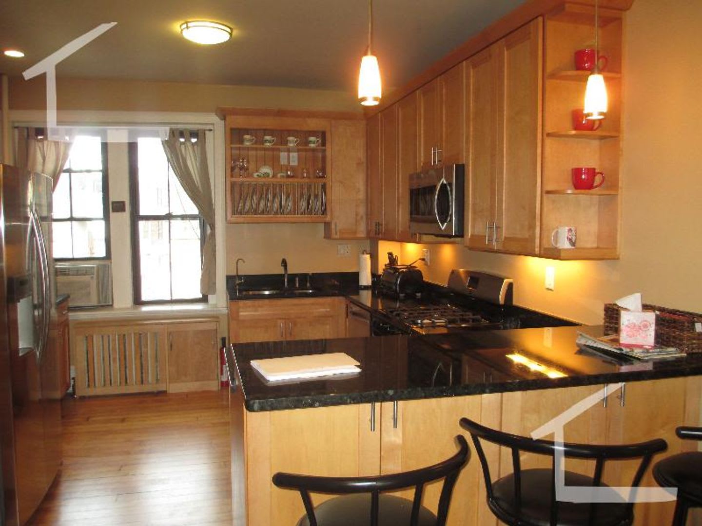 Unique BU Apartment. For you 9/1/26 – photo 1