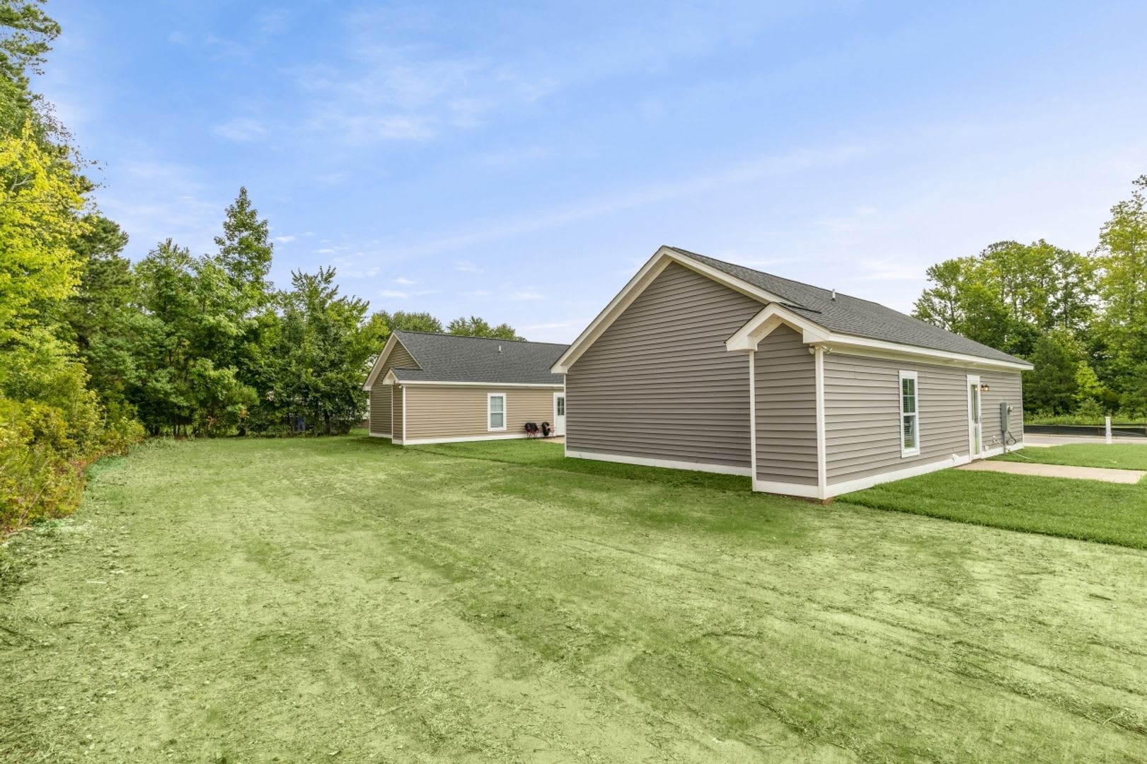2713 Buckingham Road – photo 4