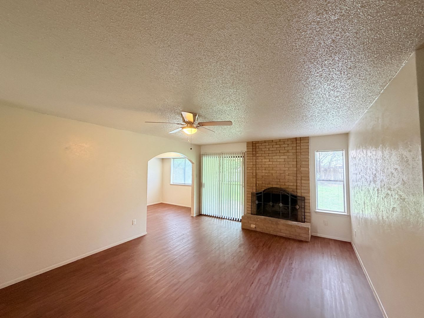 Located on Cul-De-Sac Near Domain Shopping Center – photo 4