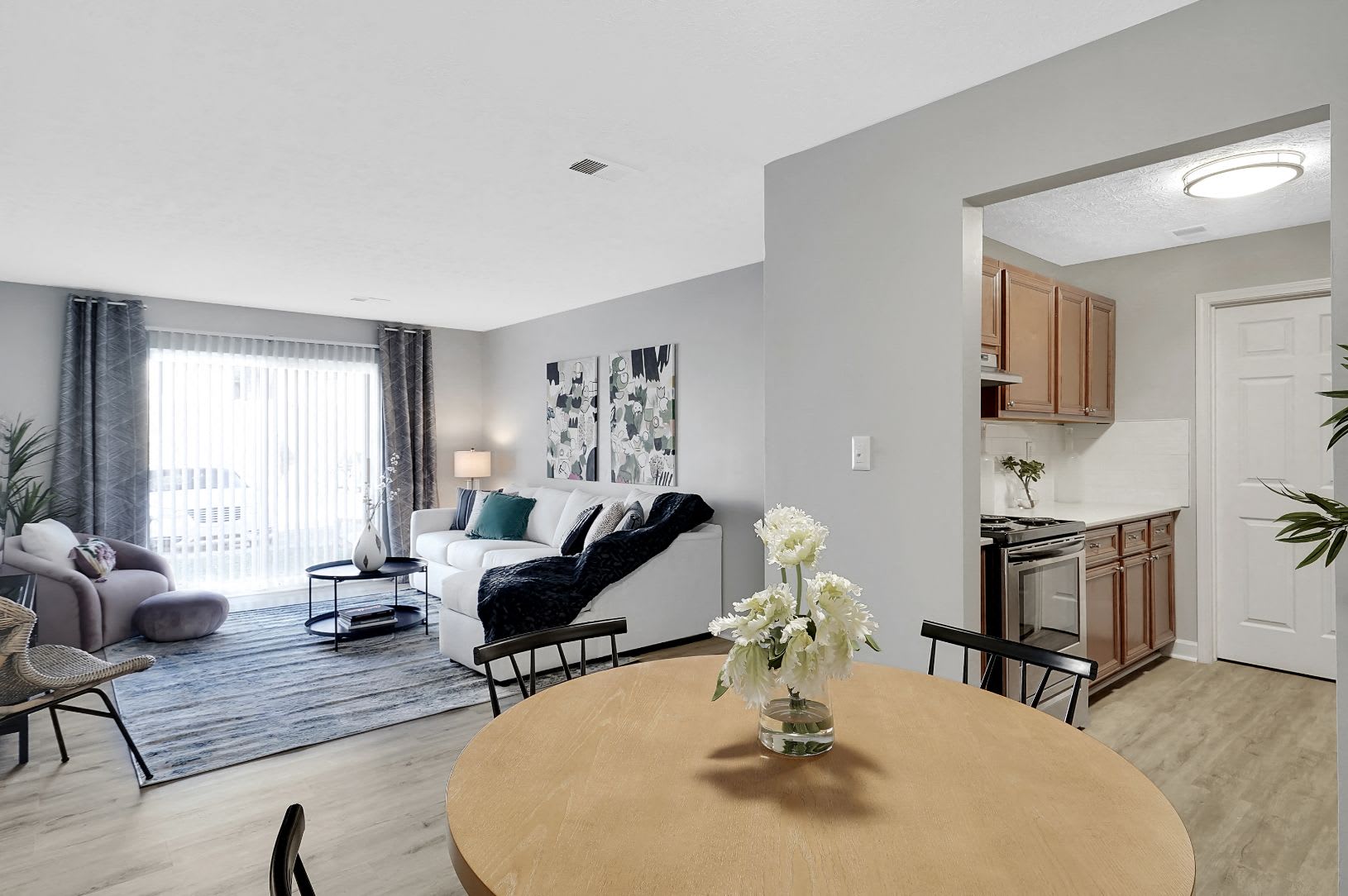 Stonewater Apartments – photo 1
