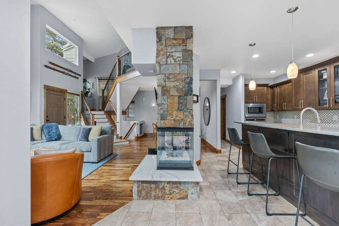 661 Trailside Drive – photo 3