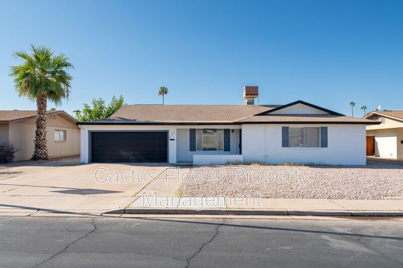 2147 W Edgewood Ave – photo 1