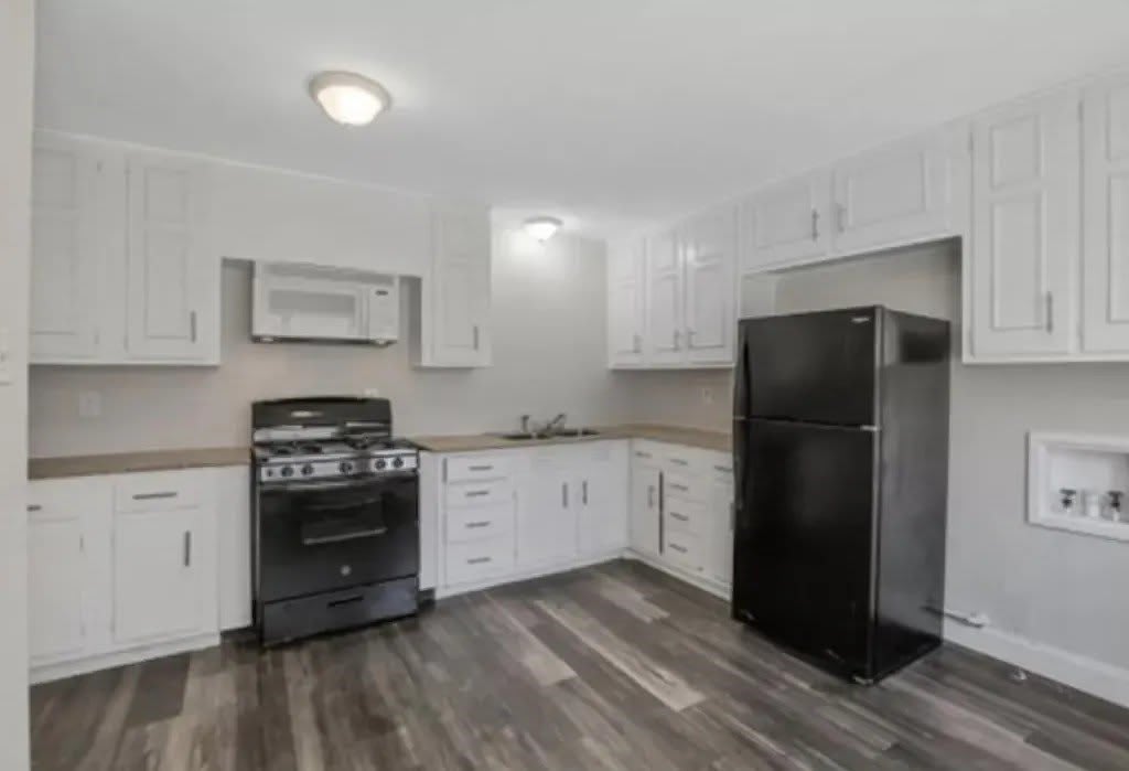 128 Vandenburg Drive – photo 3