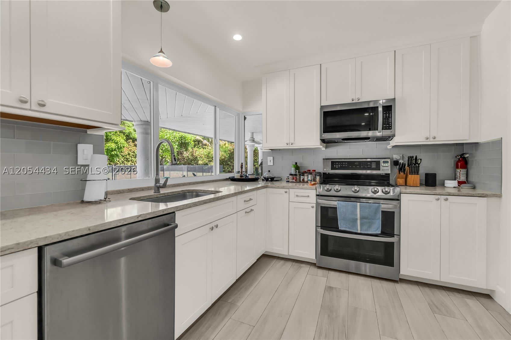15101 SW 69th Ct – photo 5