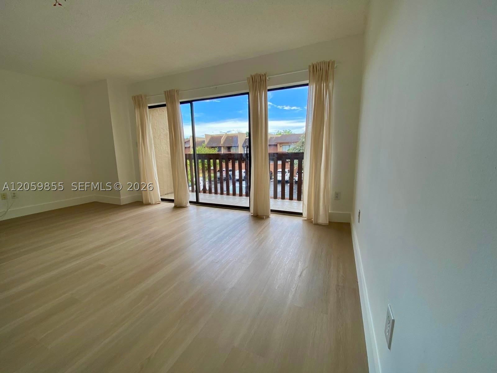 6544 SW 114 PL – photo 3