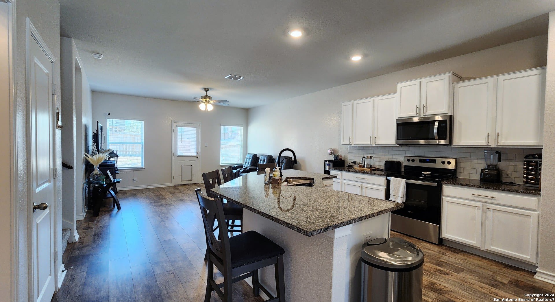 1718 Moonstone Bay – photo 4