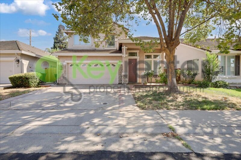 7956 Robinson Drive – photo 2