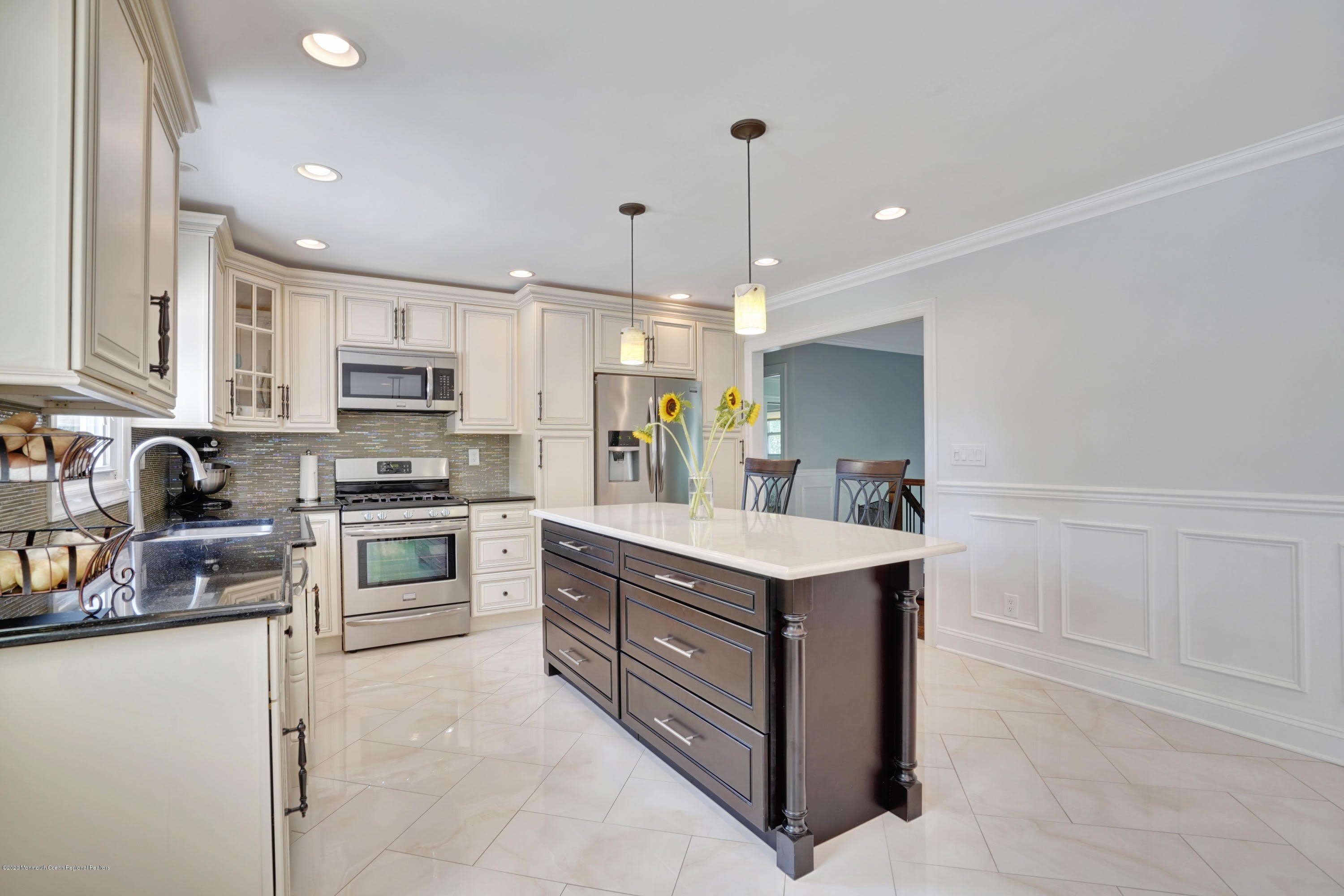 785 Norwood Avenue – photo 4
