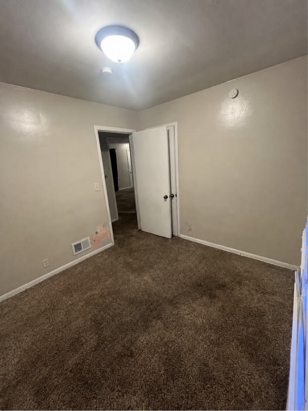 5350 North 44th Avenue – photo 4