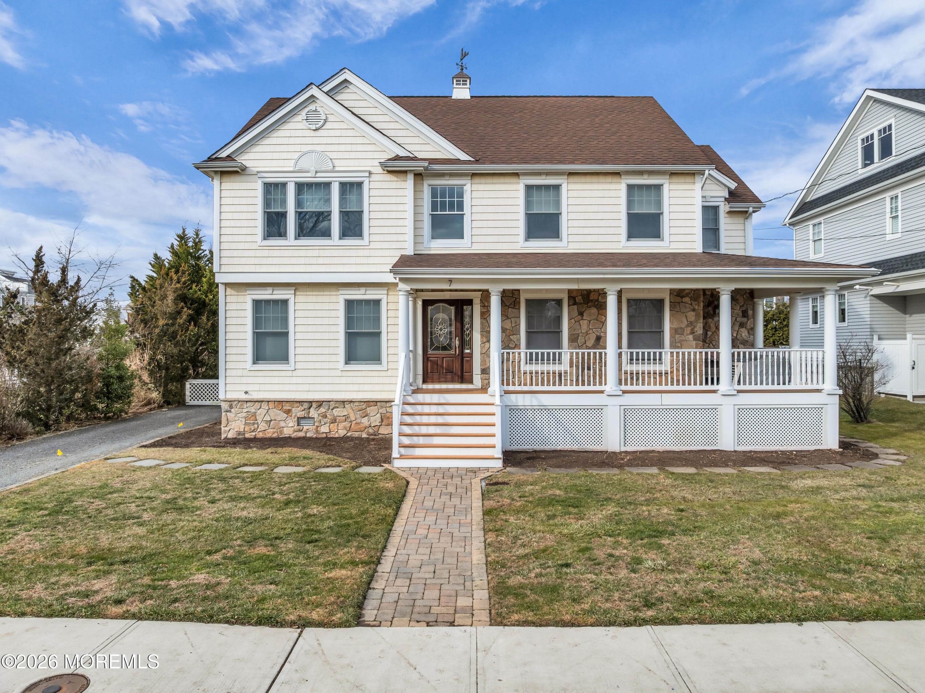 7 Anderson Street – photo 1