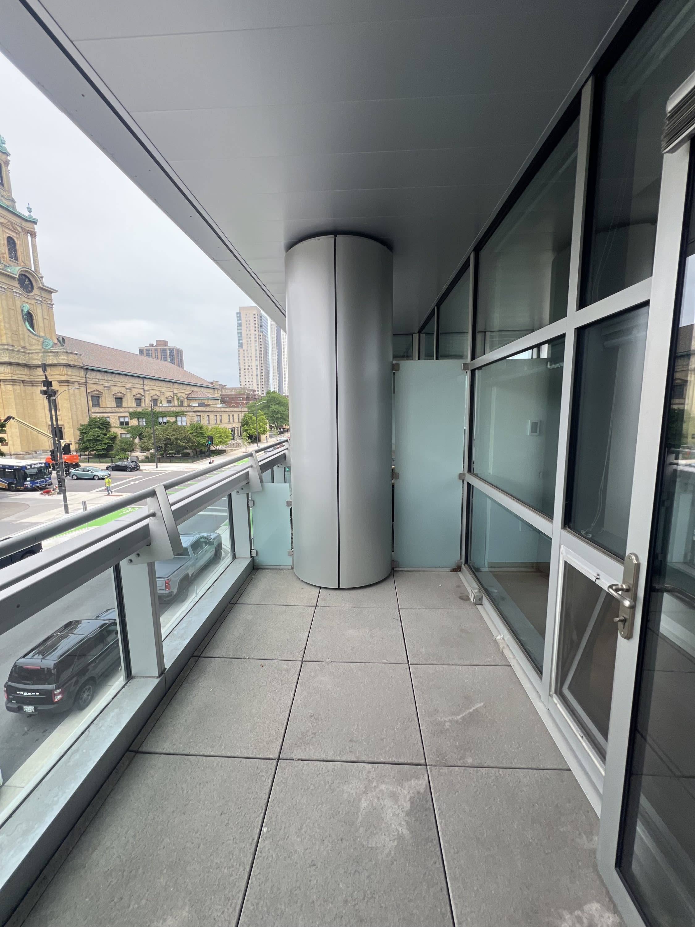545 East Wells Street – photo 4