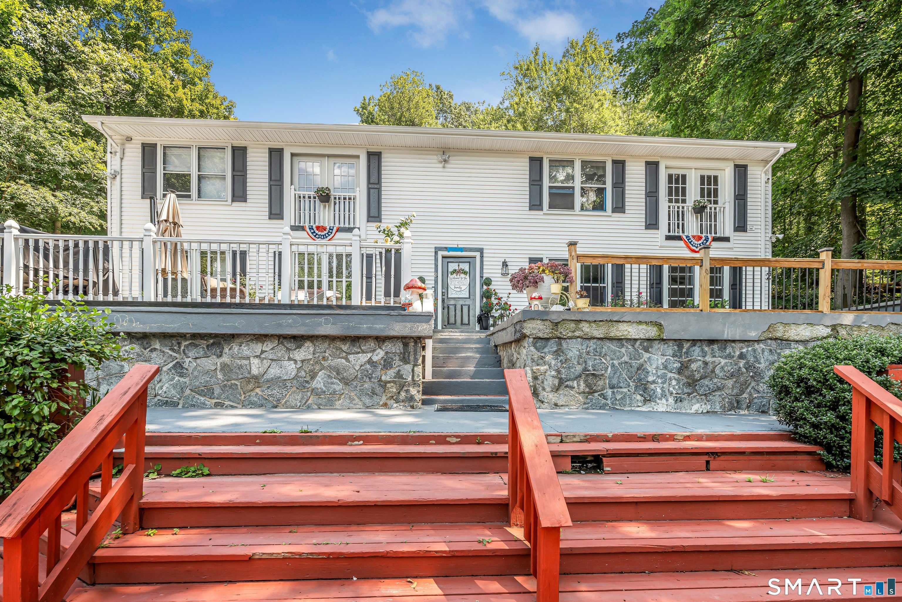 112 Woodbine Street – photo 1
