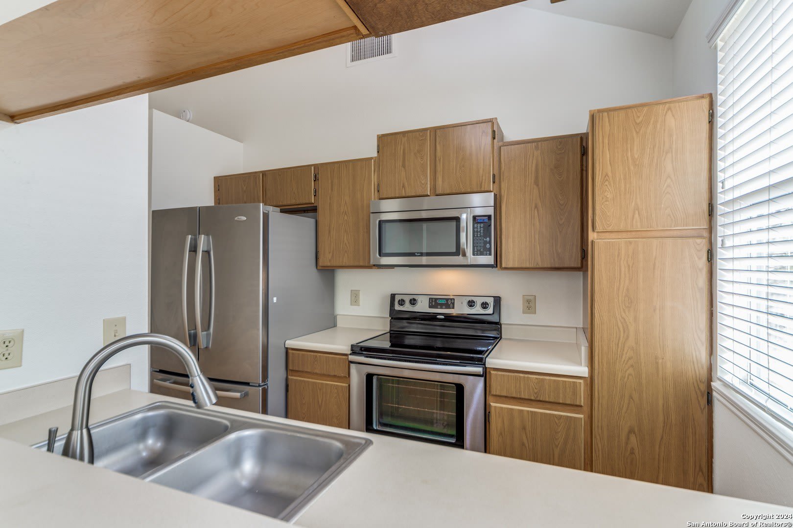 133 WHISPER WAY – photo 4