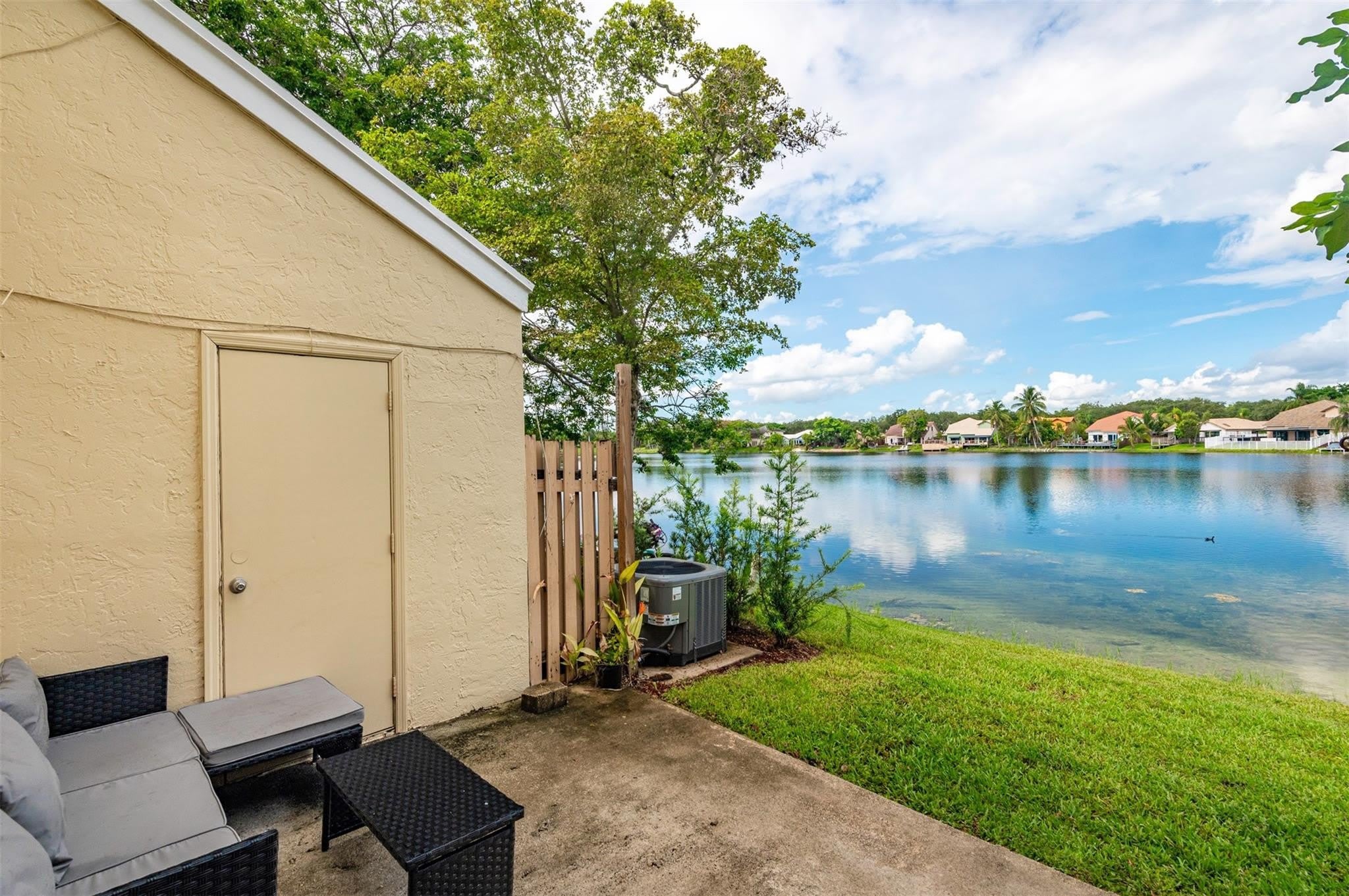 2849 S BELMONT Lane S – photo 2