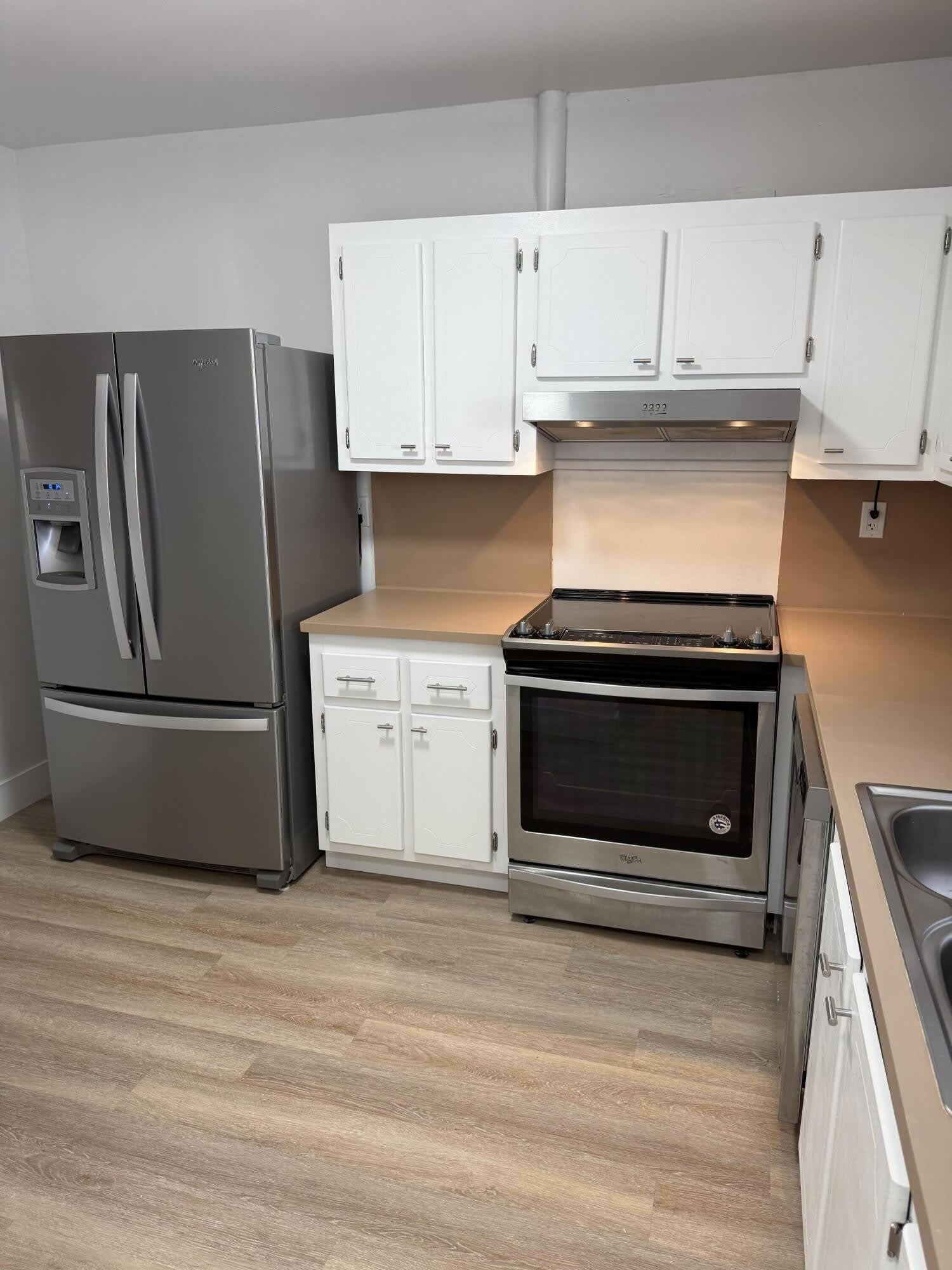 1400 NE 55th Street – photo 4