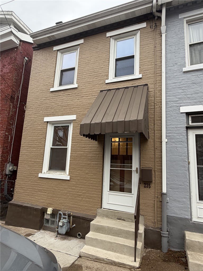 235 38Th St – photo 2