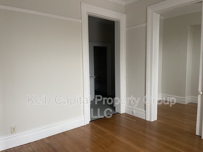 179 Main Street – photo 1