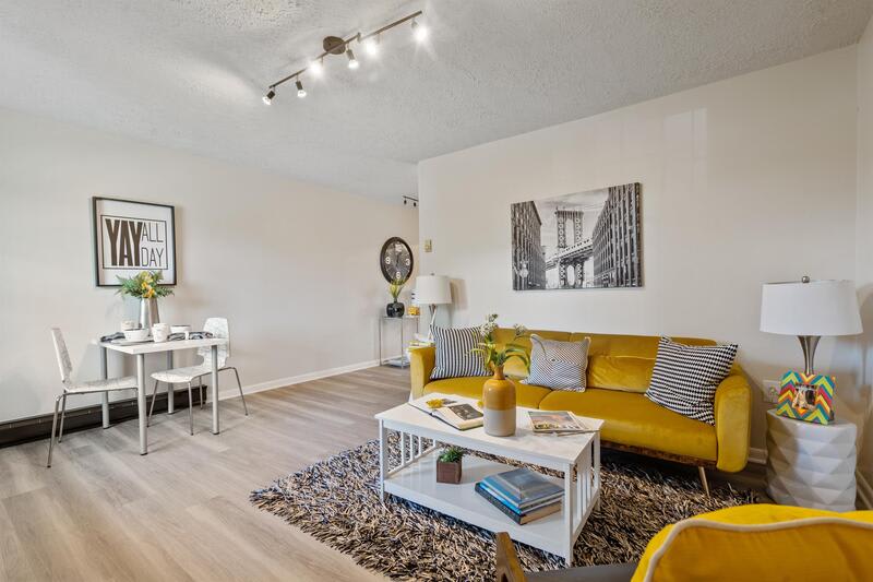 2553 Bradford Court – photo 5