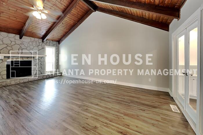 904 Branford Lane Northwest – photo 3