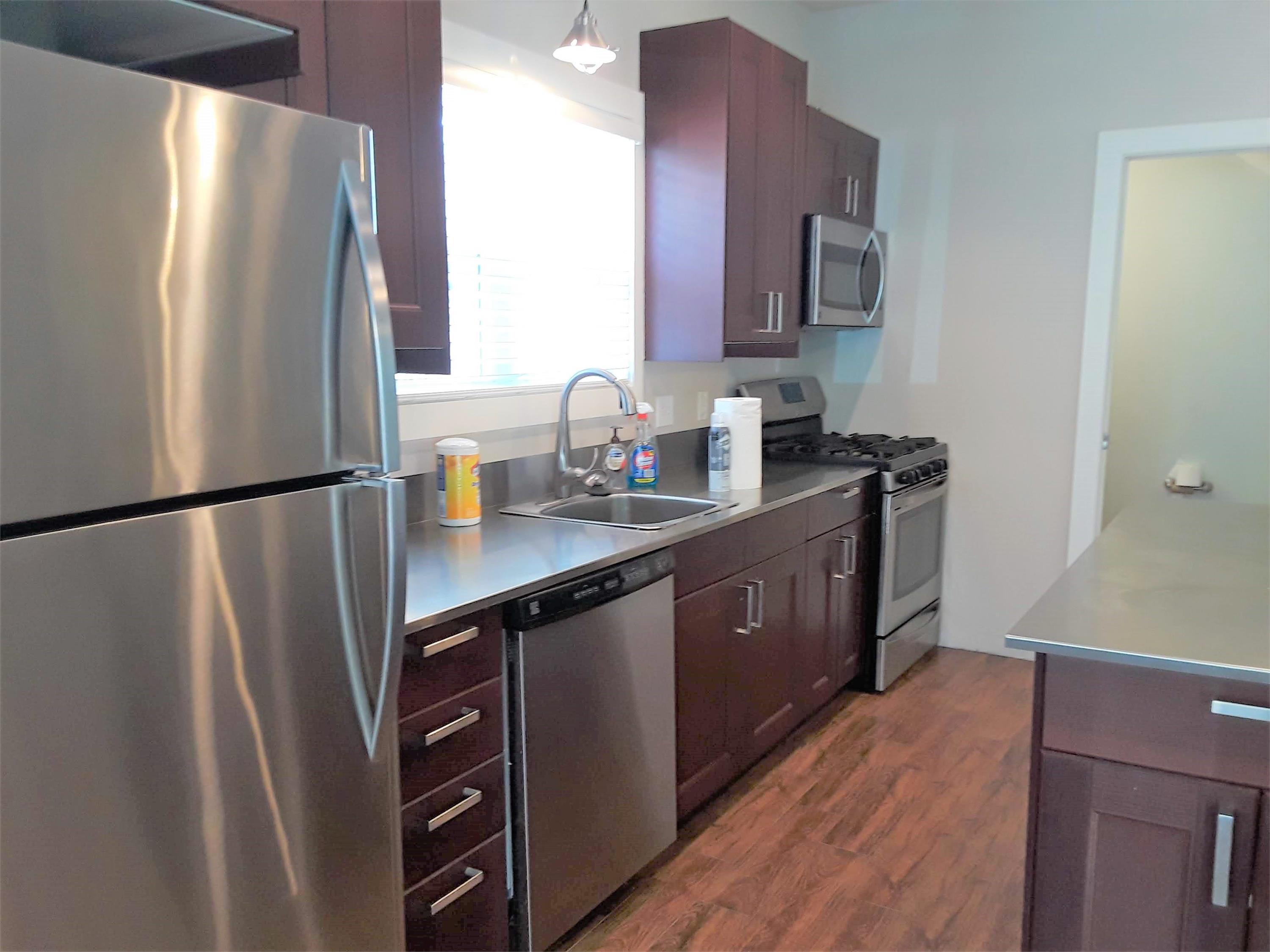 1656 W. Neptune Street – photo 3