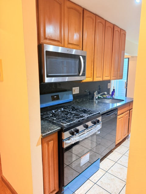 828 Main Street – photo 1