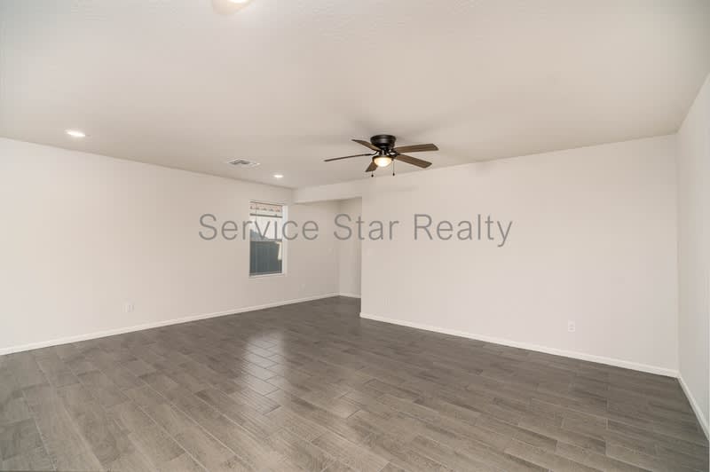 24516 W Pima St – photo 4