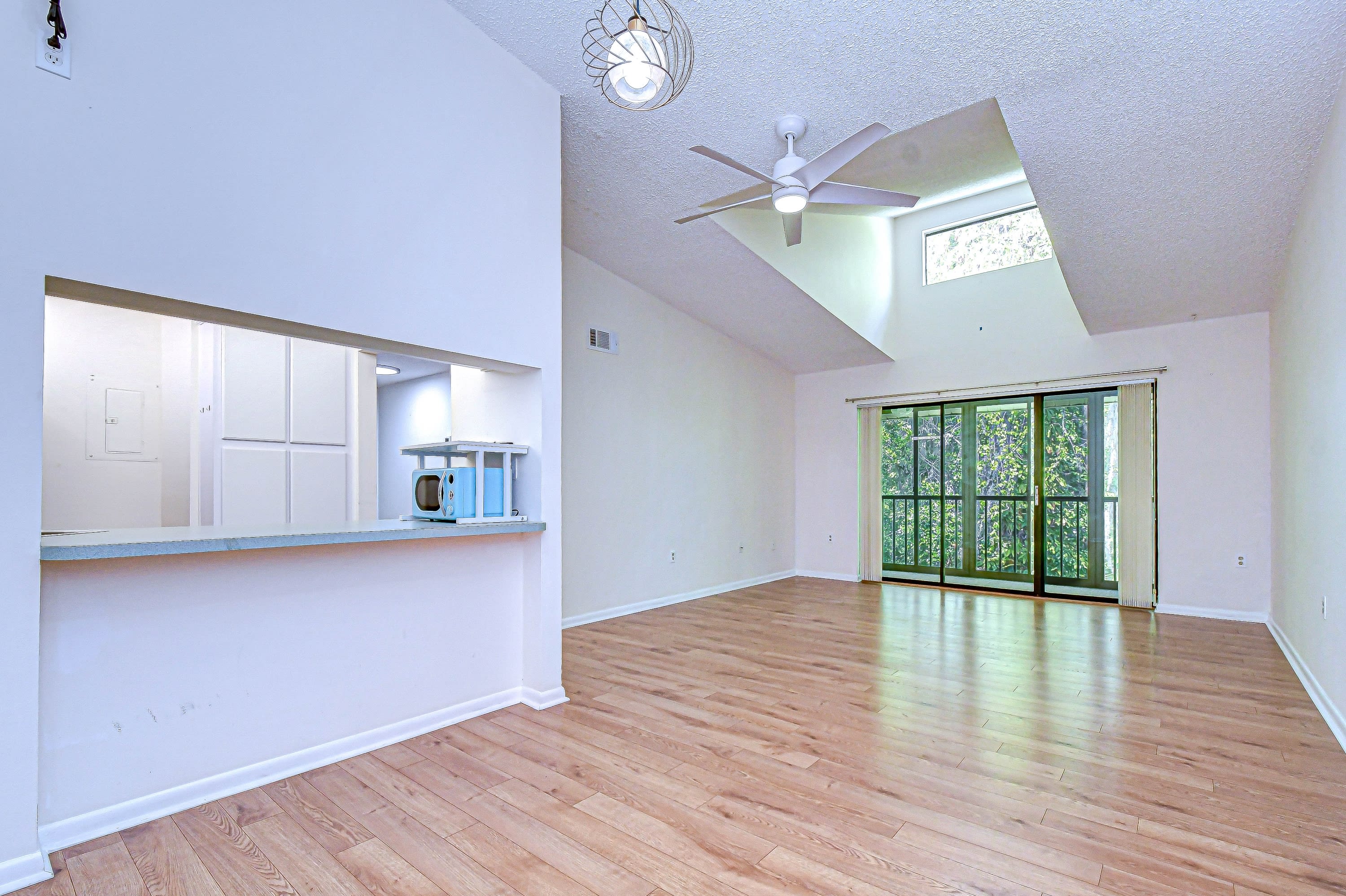 3161 Lake Pine Way South – photo 5