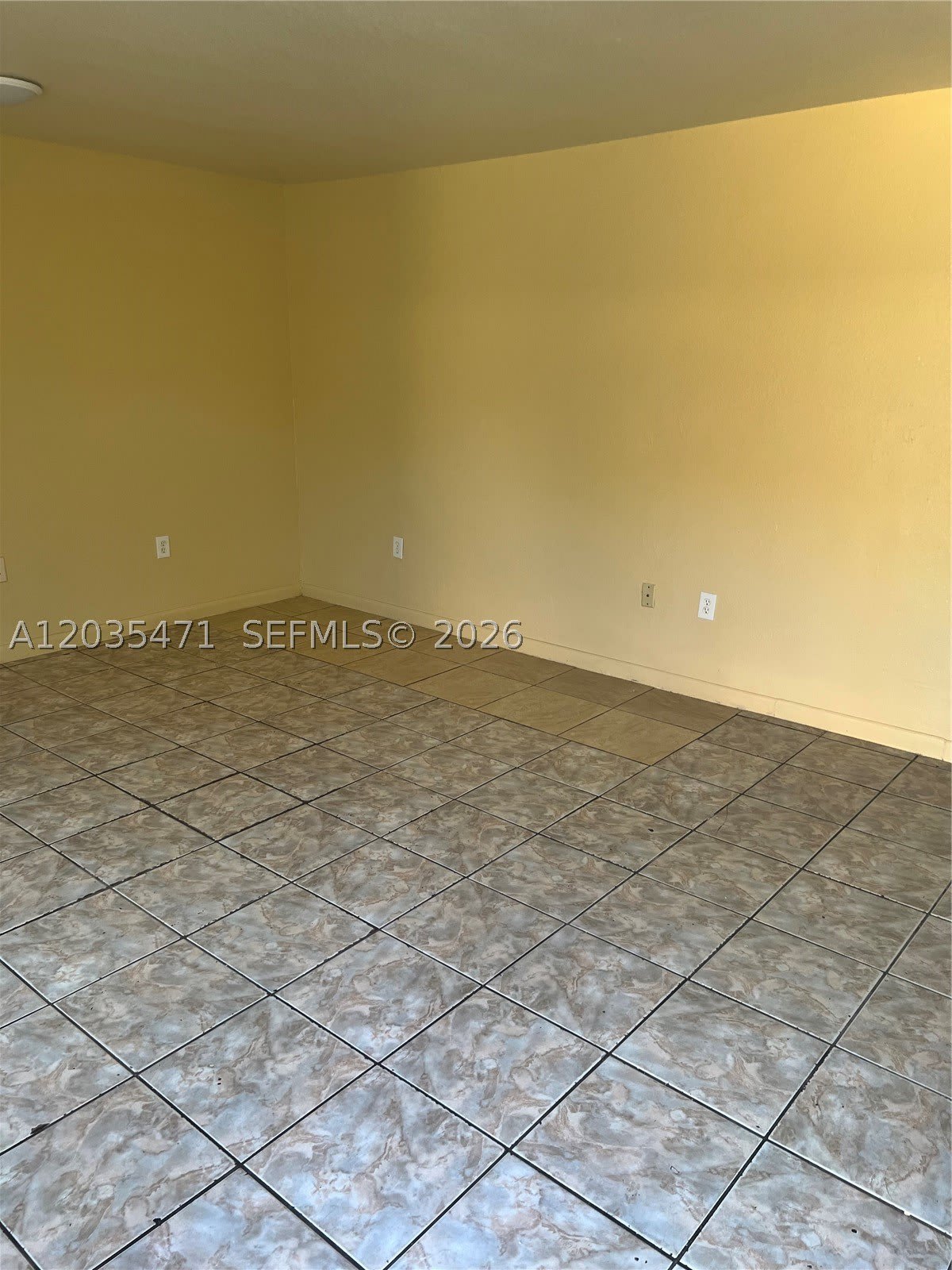 2111 NW 100th St – photo 5