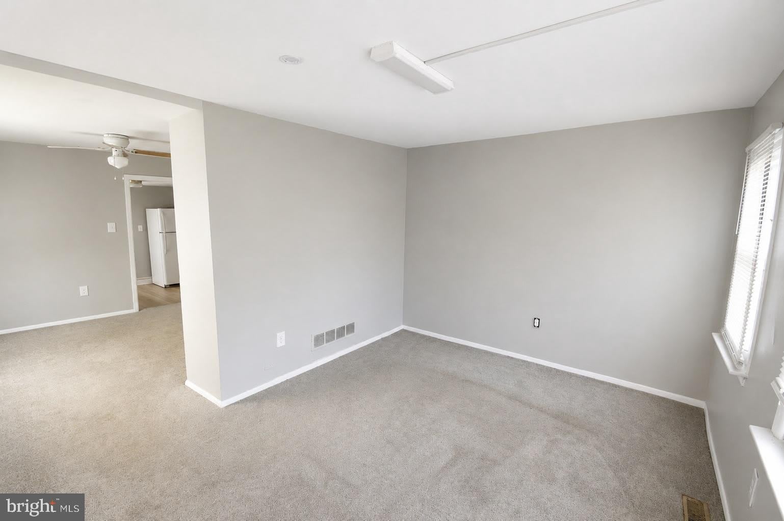 1209 HIGH Street – photo 2
