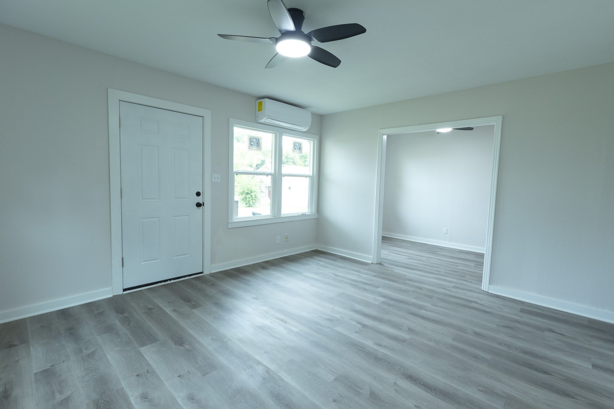 1716 Ethel Avenue – photo 3