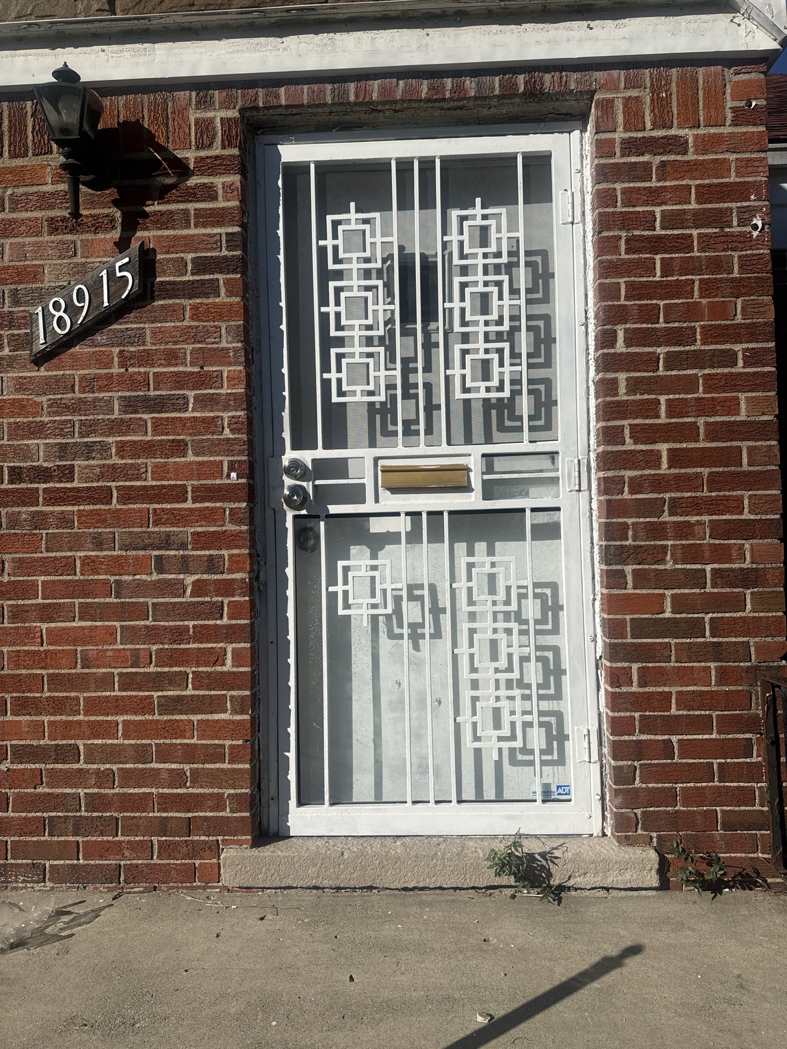 18915 Hamburg St – photo 2