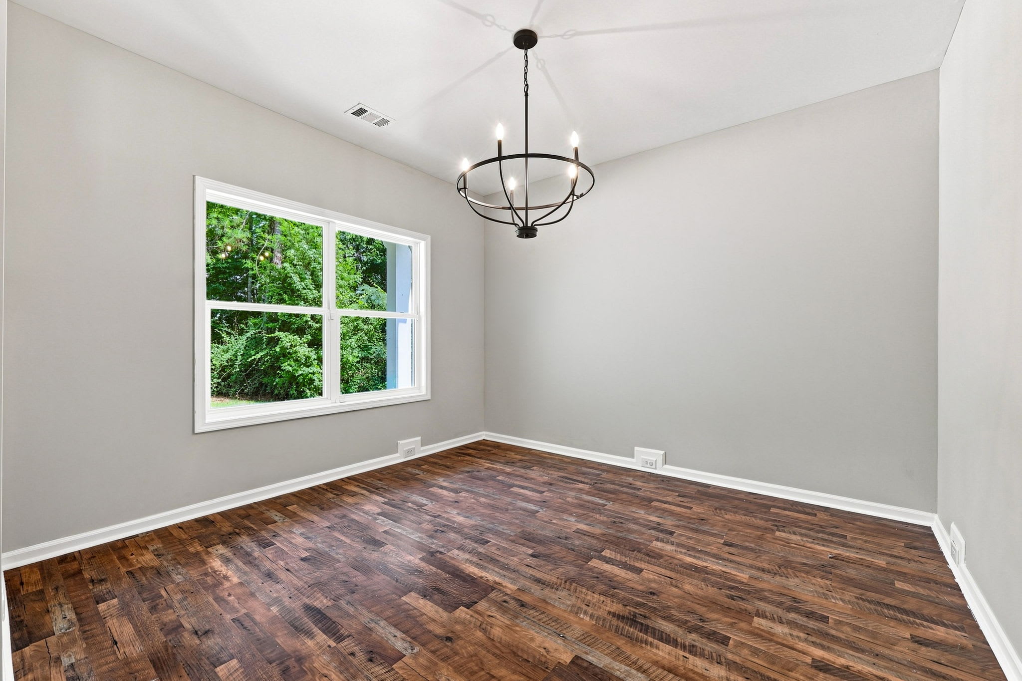 113 Richmond Dr – photo 4