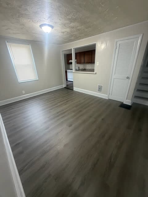 1420 N Chesapeake Rd – photo 3