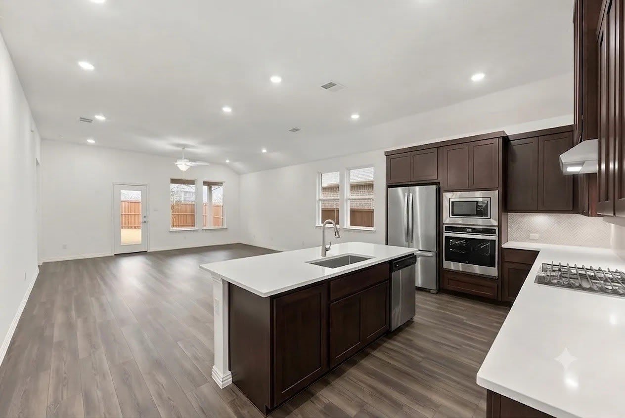 1825 Plymouth Drive – photo 4