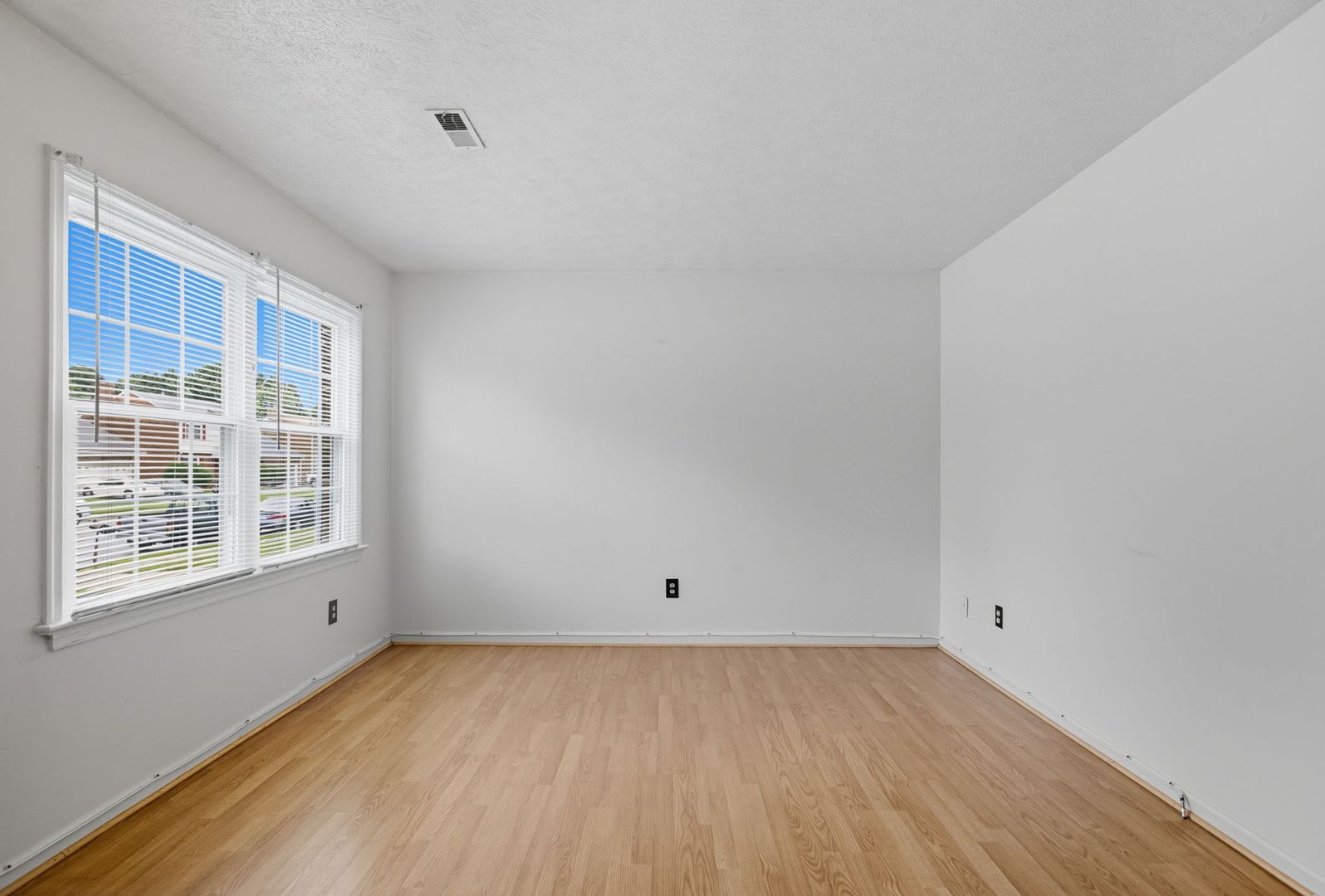 40 Westview Drive – photo 3