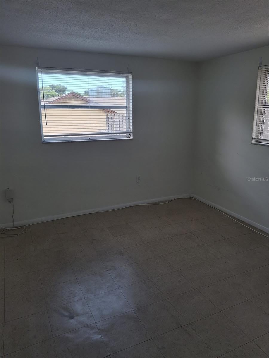 6229 Harrison Street – photo 5