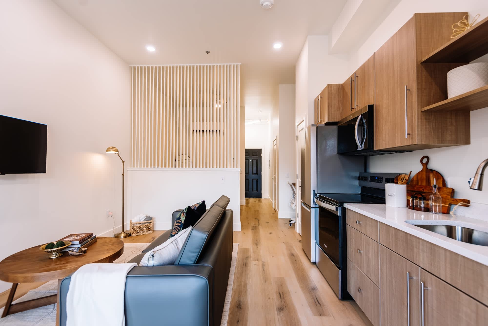 Urban Loft Co. Downtown – photo 1