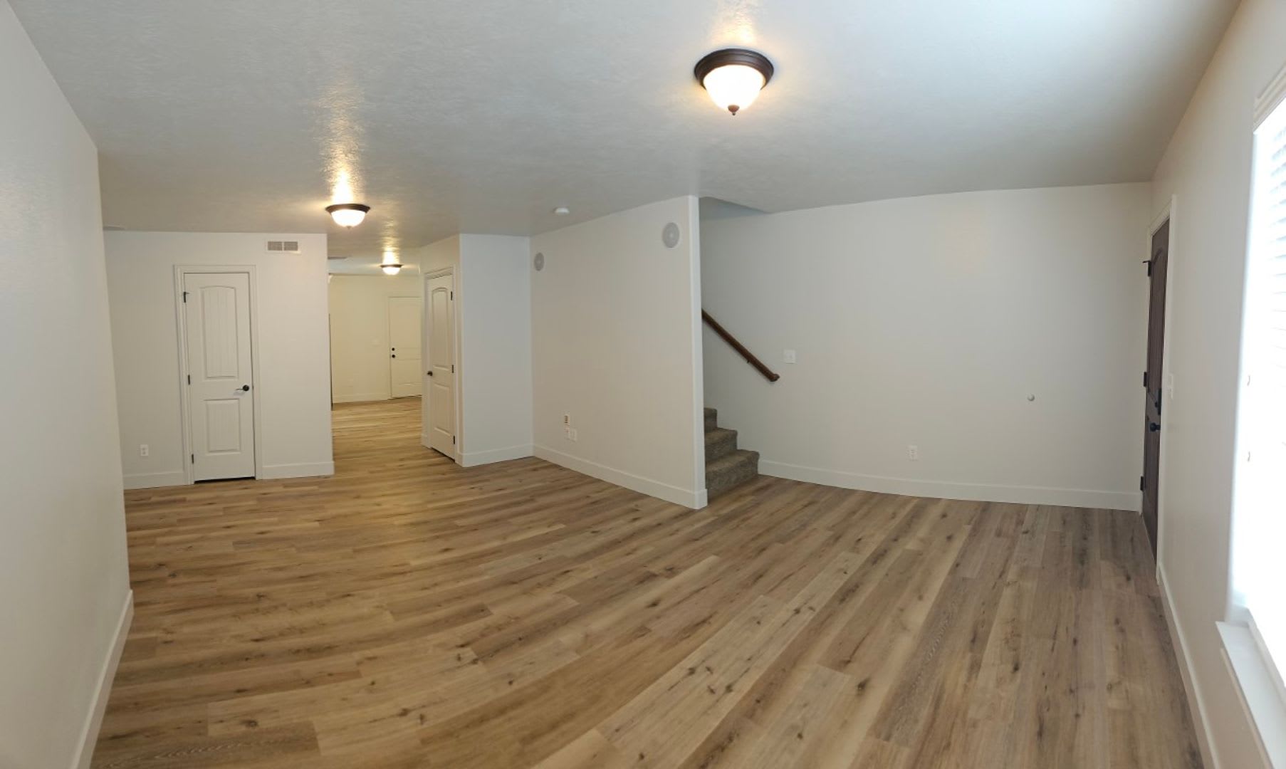 3 bed, 1.5 bath Townhome in The Meadows – photo 3