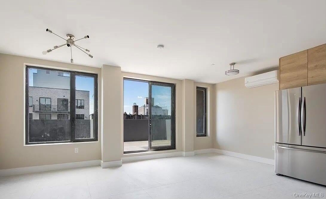 1669 E 19TH Street – photo 3