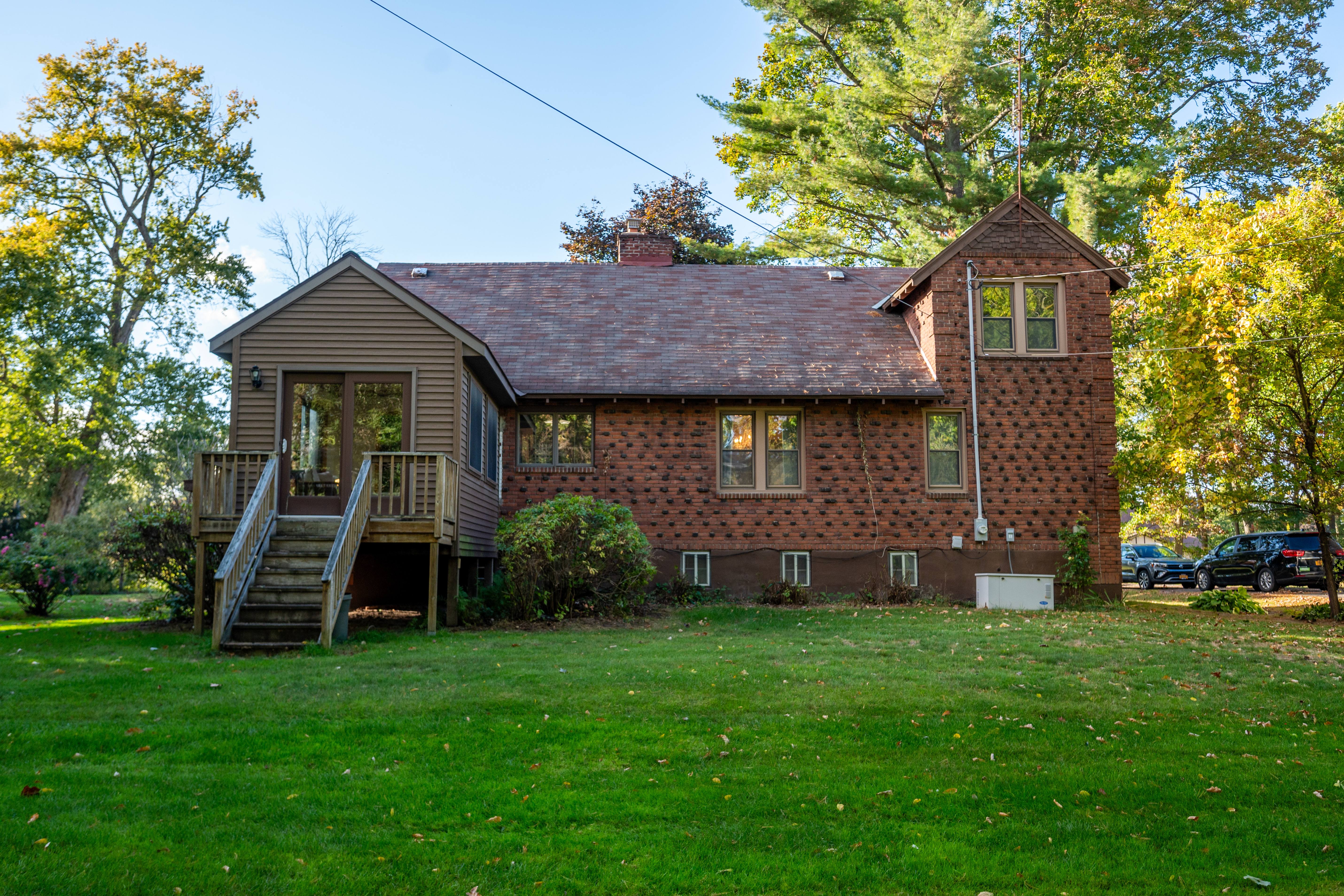 1010 N Country Club Dr – photo 3